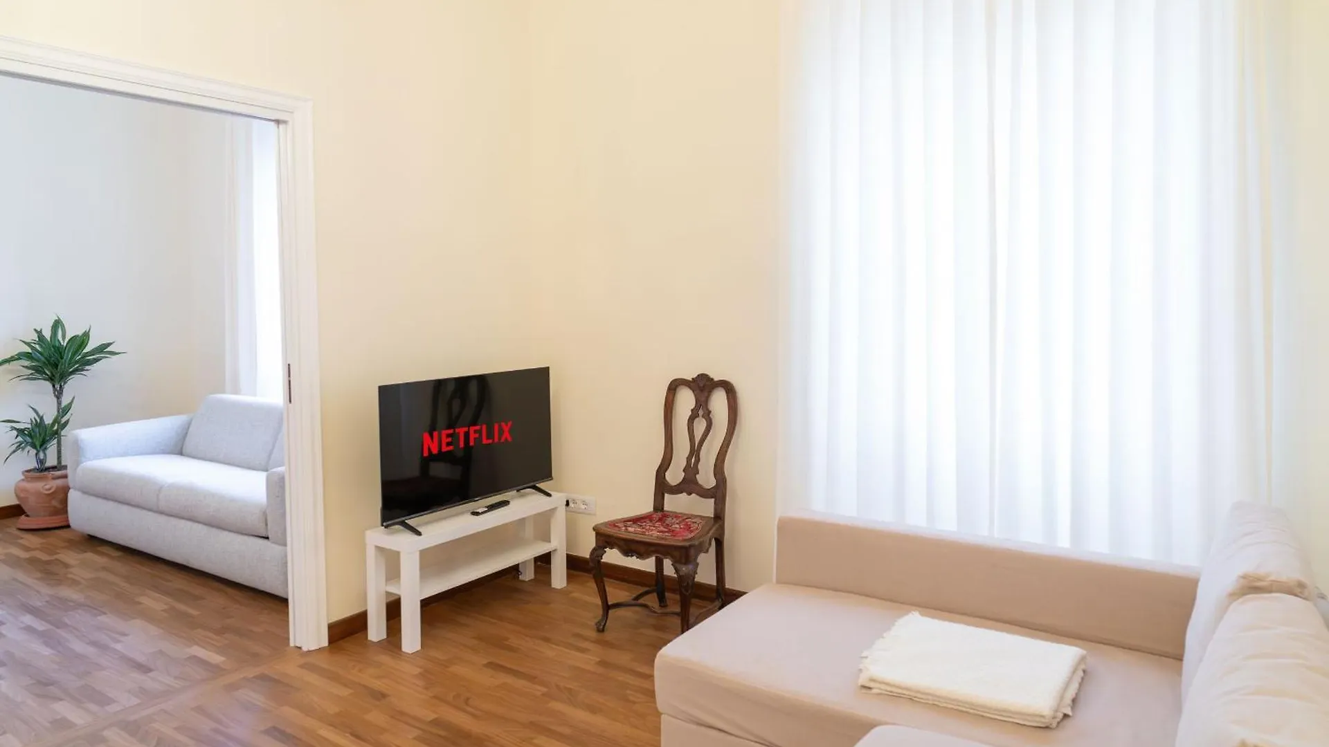Ampio Appartamento A 500 Mt Dai Musei Vaticani Rome Apartment